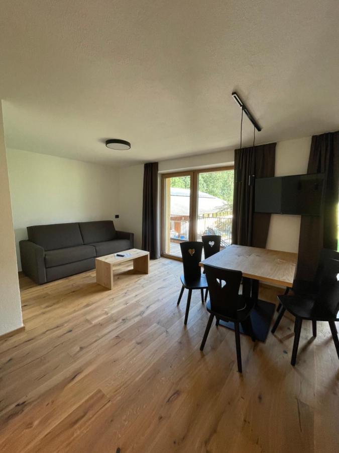 Garni Lindenhof Hotell Bruneck Exteriör bild