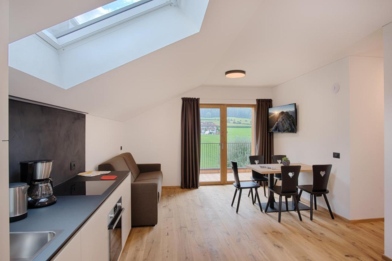 Garni Lindenhof Hotell Bruneck Exteriör bild